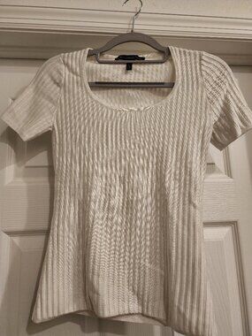 WHBM ribbed fitted sweater tee